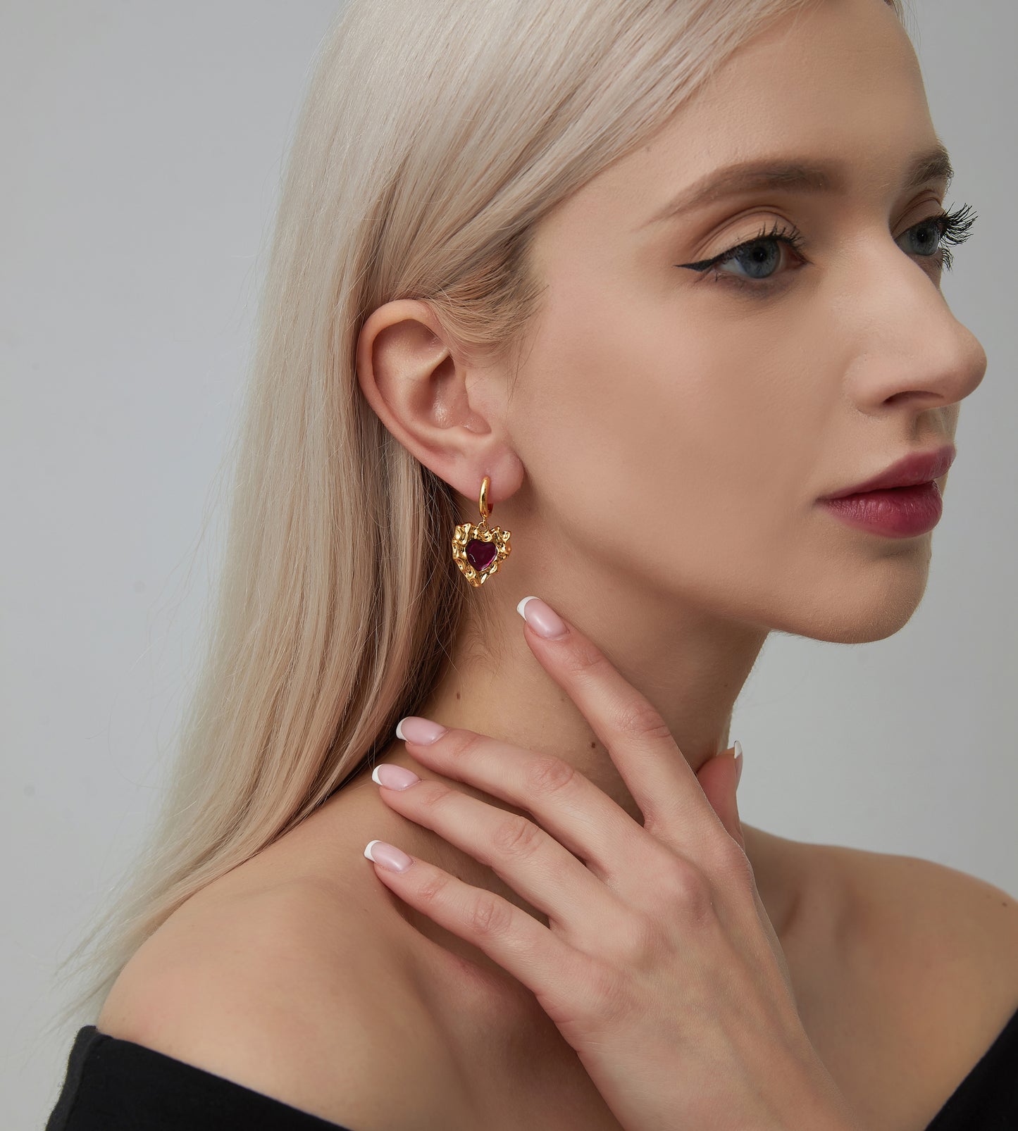 Enamel Heart-Shaped Ear Ornaments