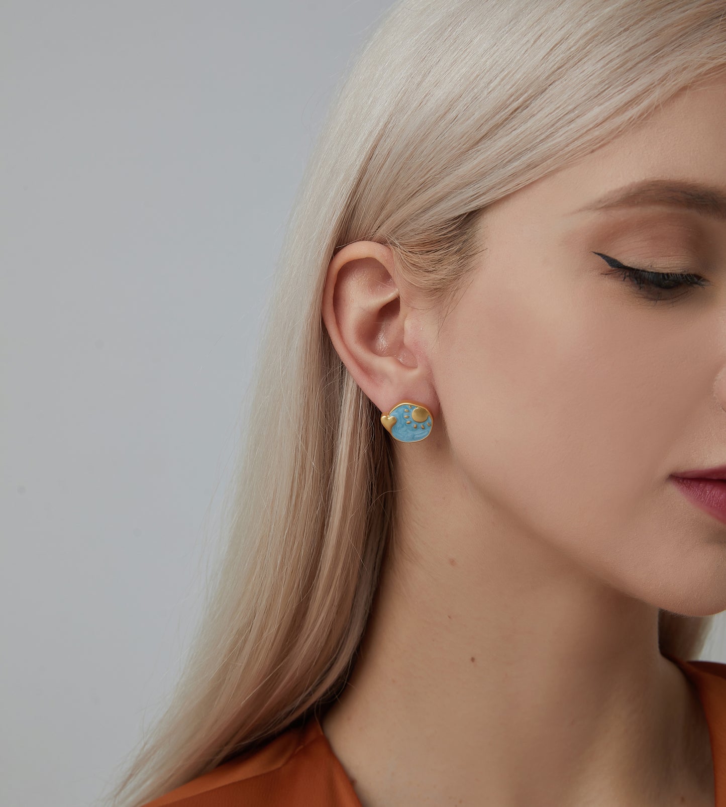 Sun-Moon Enamel Earring