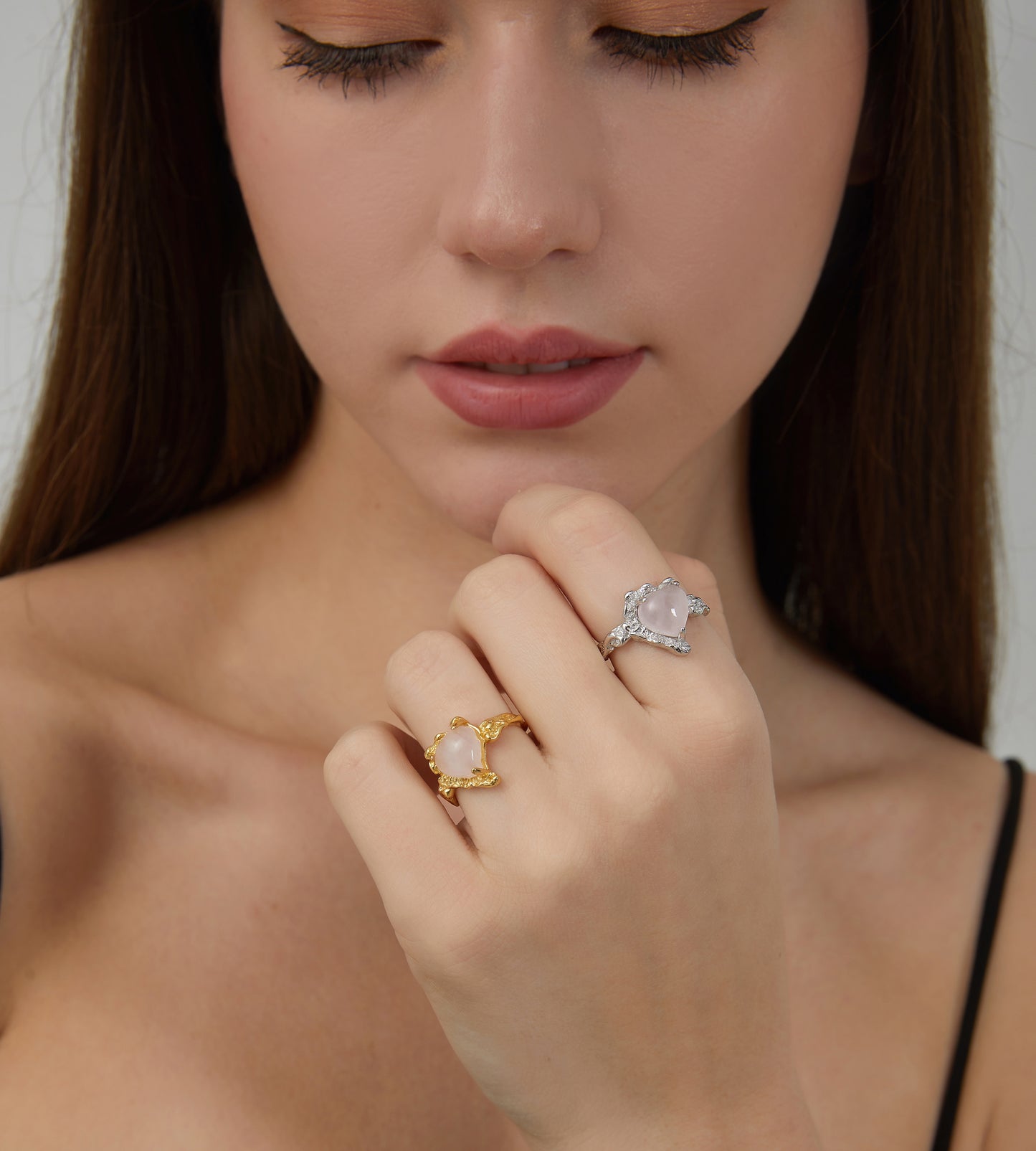 Rough Textured Heart Quartz Embellished Silver Ring